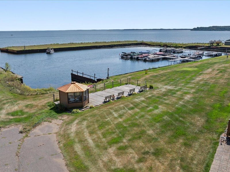 10490 Us Hwy 169 #301, Garrison, MN 56450