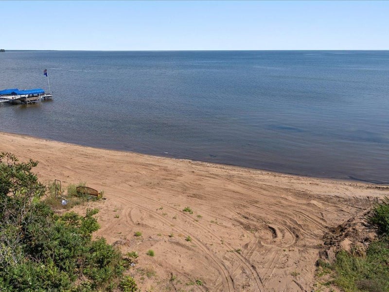 10490 Us Hwy 169 #301, Garrison, MN 56450