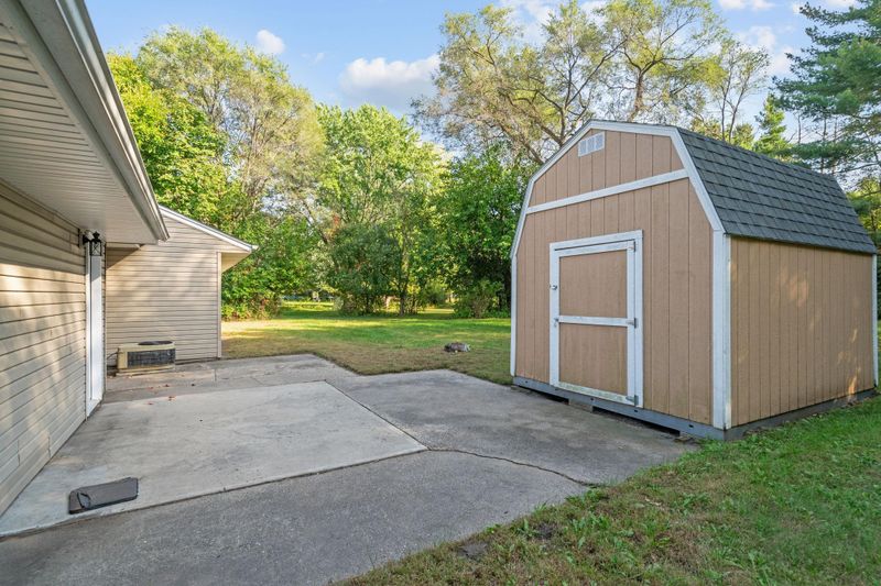 609 82nd Ave N, Brooklyn Park, MN 55444