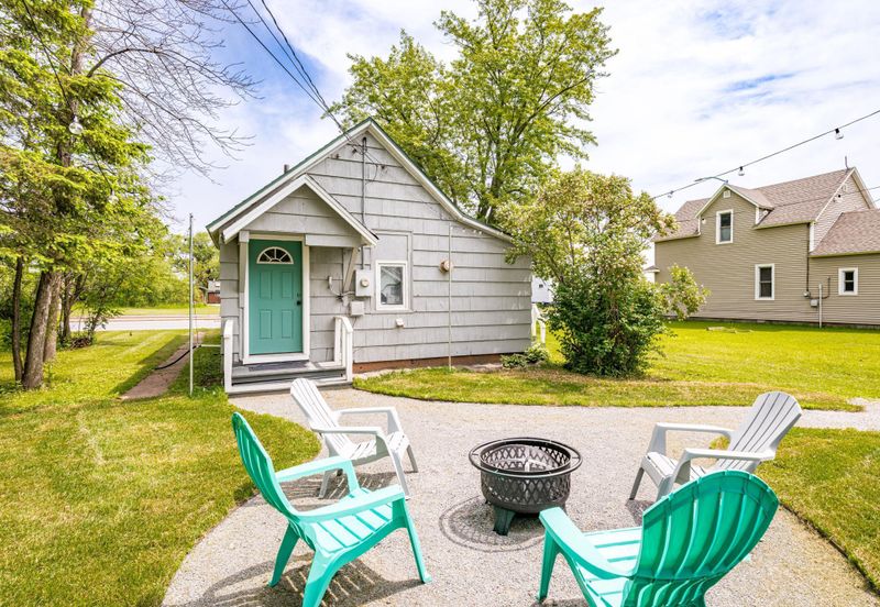 2622 E 2nd St, Superior, WI 54880
