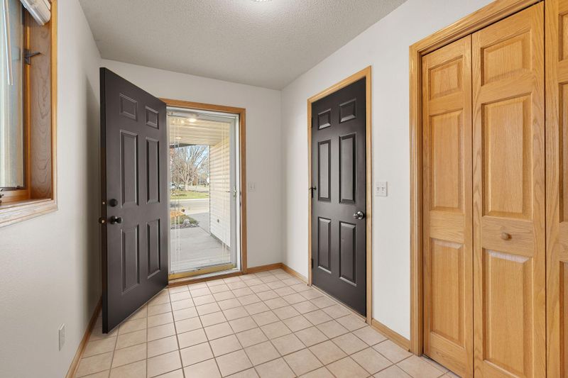 875 18th St SE, Owatonna, MN 55060