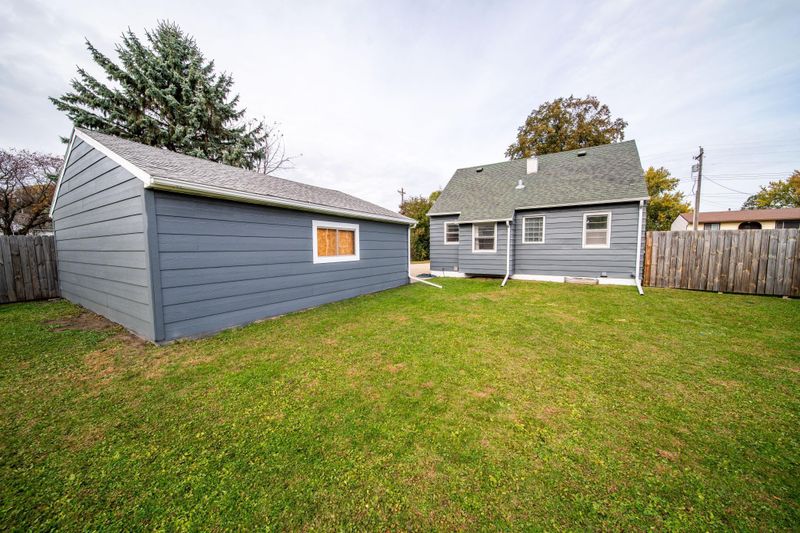 122 19th St Se, Rochester, MN 55904