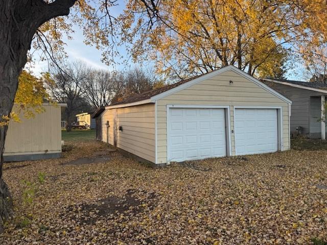 534 2nd St NW, Buffalo Lake, MN 55314