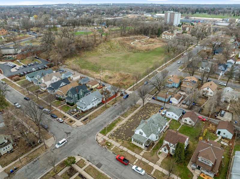 857 Lafond Ave, Saint Paul, MN 55104