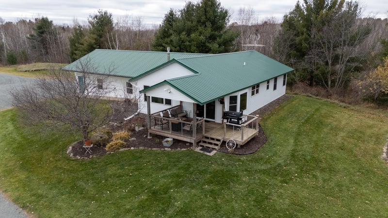 389 45th Ave, Clear Lake, WI 54005