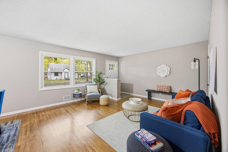 4110 Irving Ave N, Minneapolis, MN 55412