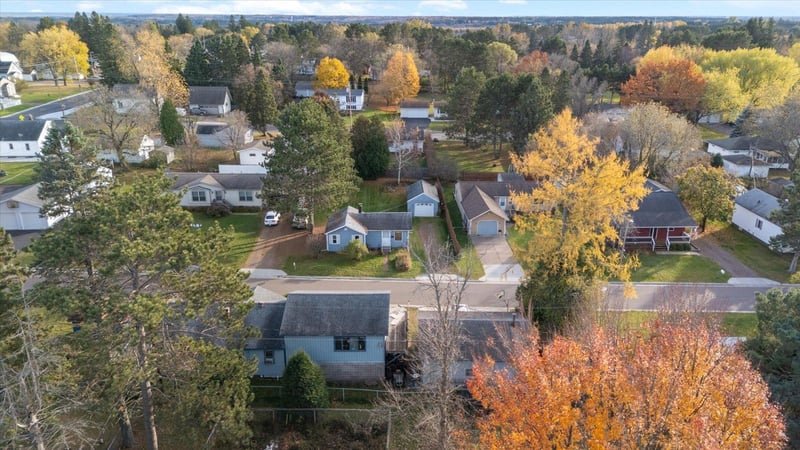 2120 Kelly Ave, Cloquet, MN 55720