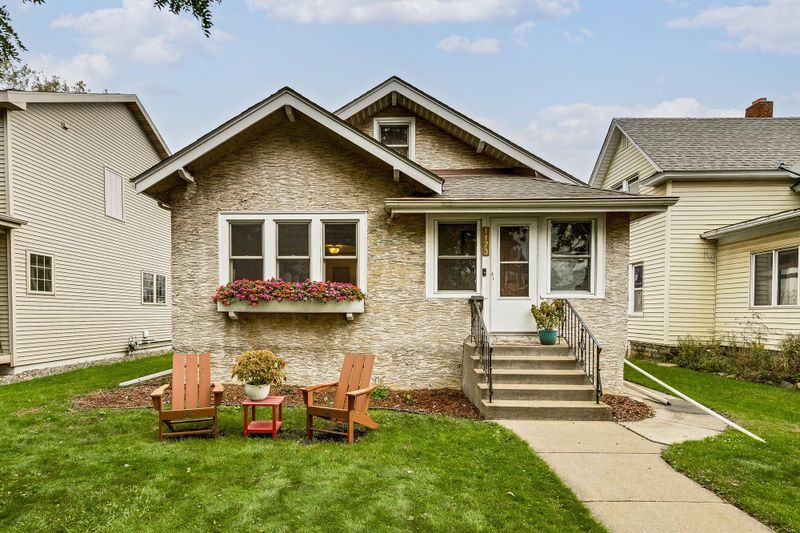 1173 14th Ave SE, Minneapolis, MN 55414