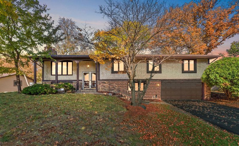 7916 61st Ave N, New Hope, MN 55428