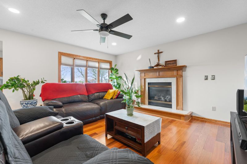 4822 3rd St NW, Rochester, MN 55901