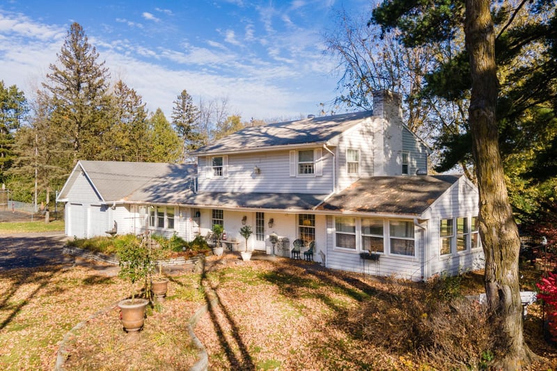 640 Orchard Park Rd, Long Lake, MN 55356