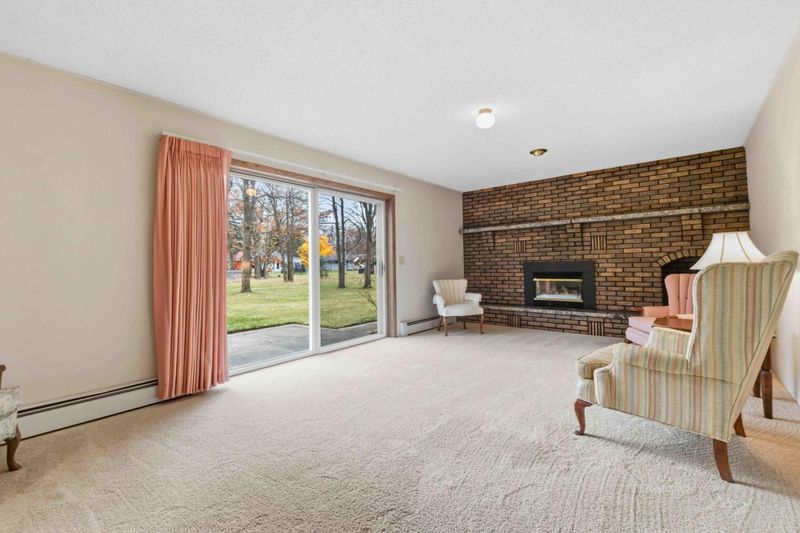 13872 Madeline Dr, Baxter, MN 56425