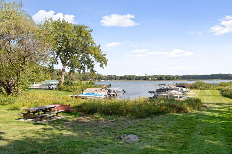 6330 Cypress Dr, Chanhassen, MN 55331
