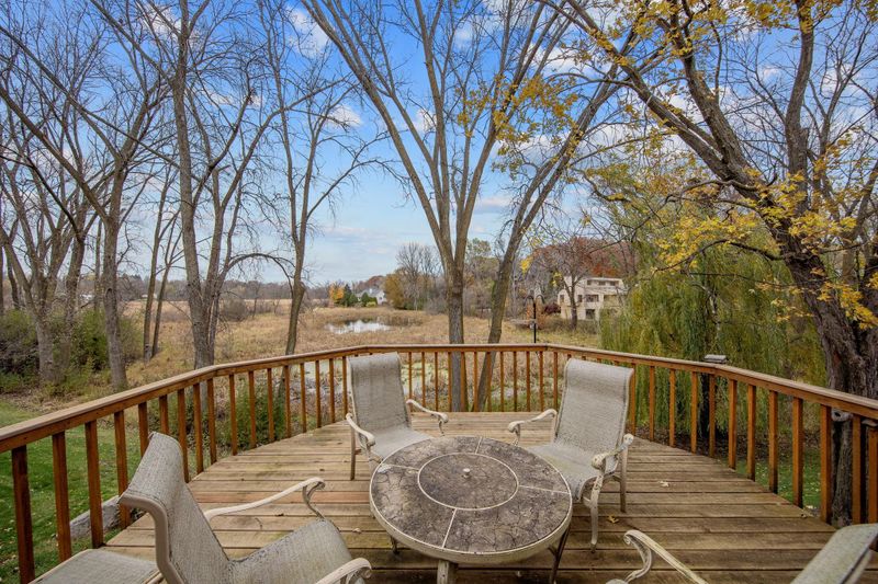13204 Sheffield Curve, Hopkins, MN 55305