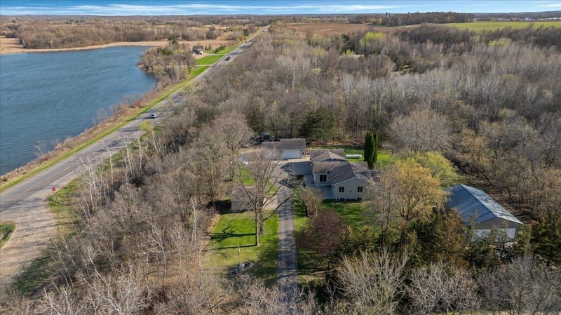 21151 150th St, Sauk Centre, MN 56378