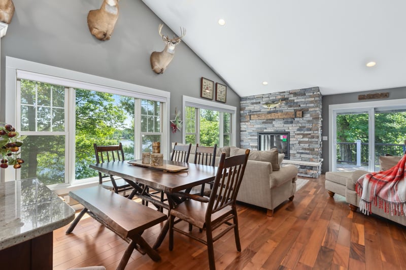 8020 Ridge Rd, Nisswa, MN 56468