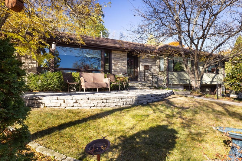 2210 Cedar Lake Pw, Minneapolis, MN 55416