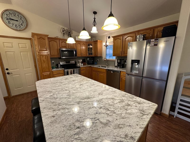 111 W Ridgeview Dr, Starbuck, MN 56381