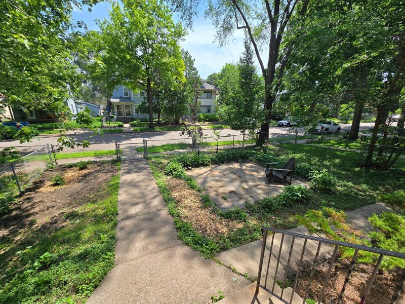 3920 Clinton Ave, Minneapolis, MN 55409