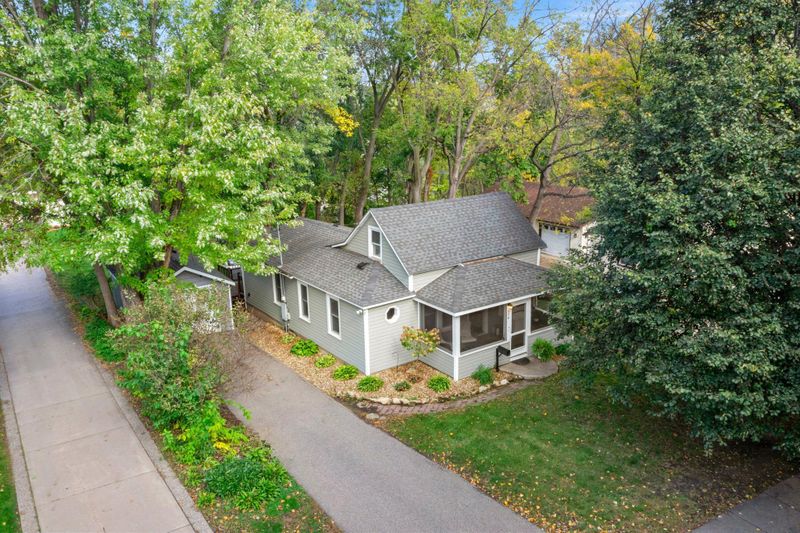 516 4th St W, Hastings, MN 55033