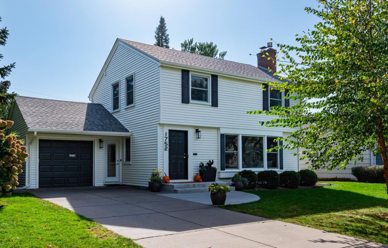 1752 Bohland Ave, Saint Paul, MN 55116