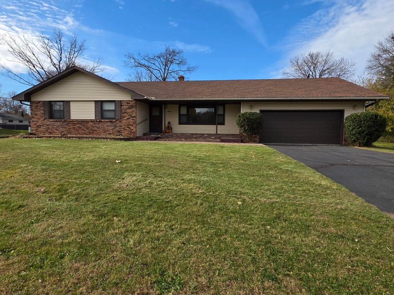 1125 7th St SW, Pine City, MN 55063