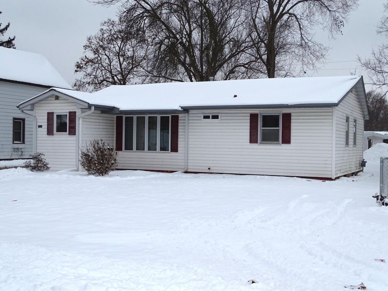 1222 Durand St, Durand, WI 54736