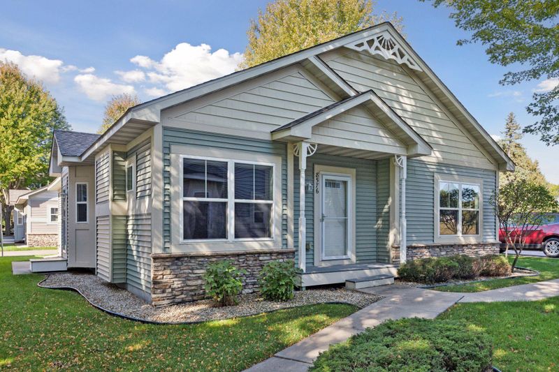 8576 Windsor Ln N, Brooklyn Park, MN 55443