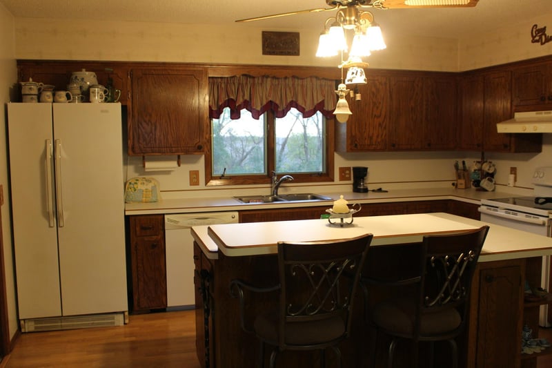 451 Linden Ave E, Kimball, MN 55353