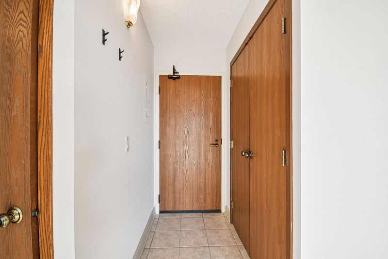 2601 Kenzie Ter #217, Saint Anthony, MN 55418
