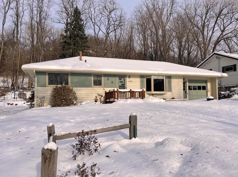 1108 Hawthorn St, Red Wing, MN 55066