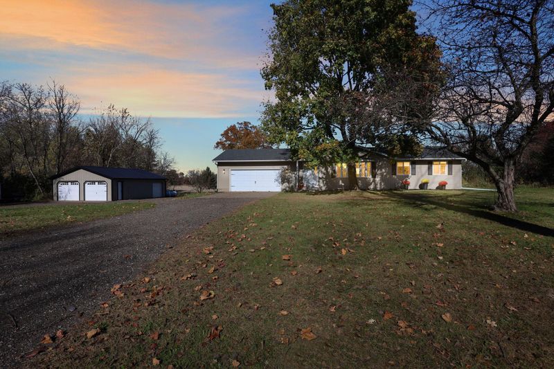 875 309th Ln NW, Cambridge, MN 55008