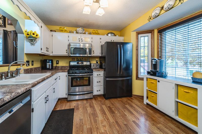 3020 117th Ave NW, Coon Rapids, MN 55433