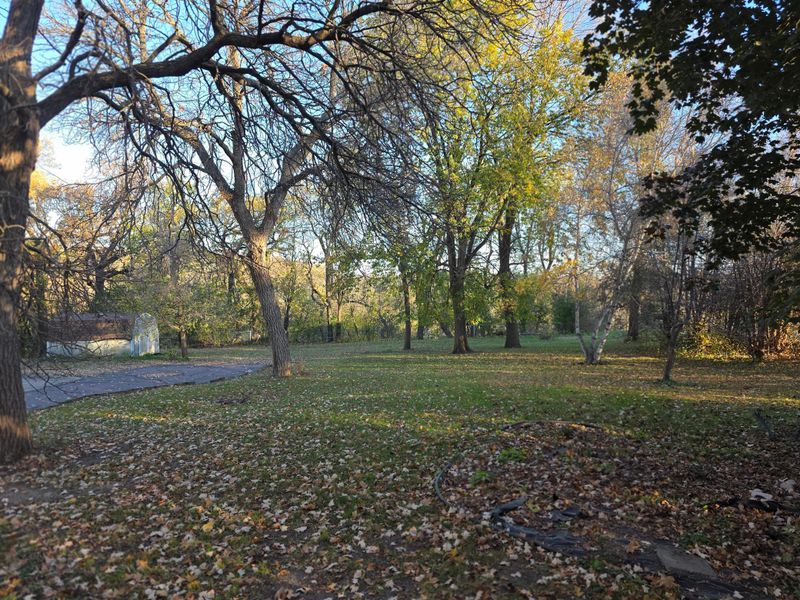 109 W Bridge St W, Redwood Falls, MN 56283