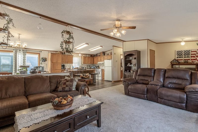 2067 Winchester Way, North Mankato, MN 56003
