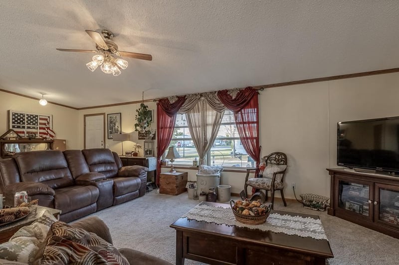 2067 Winchester Way, North Mankato, MN 56003