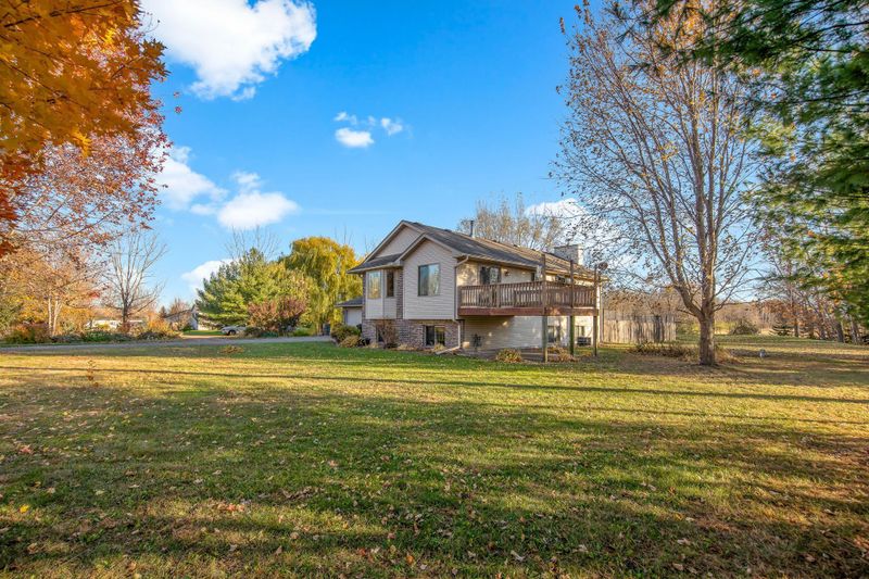 13561 279th St, Lindstrom, MN 55045