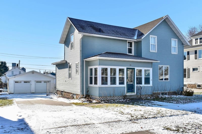 95 Williams St, Lewiston, MN 55952
