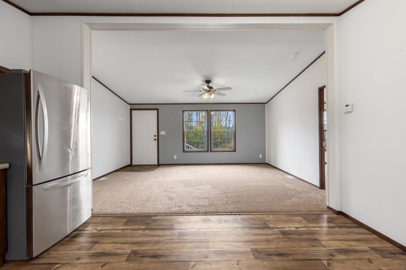 440 3rd Ave S, Isle, MN 56342