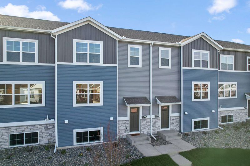 6746 Wildflower Way, Minnetrista, MN 55331