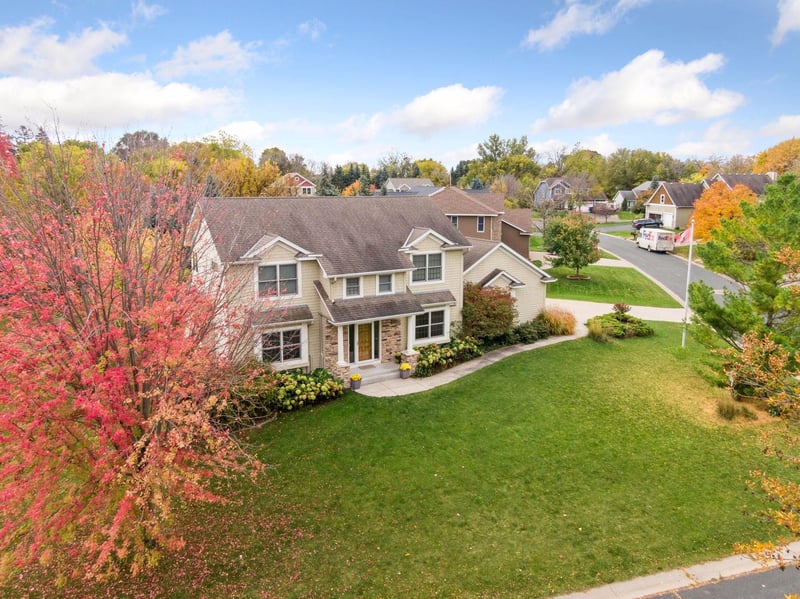 6675 Walnut Dr, Mound, MN 55364