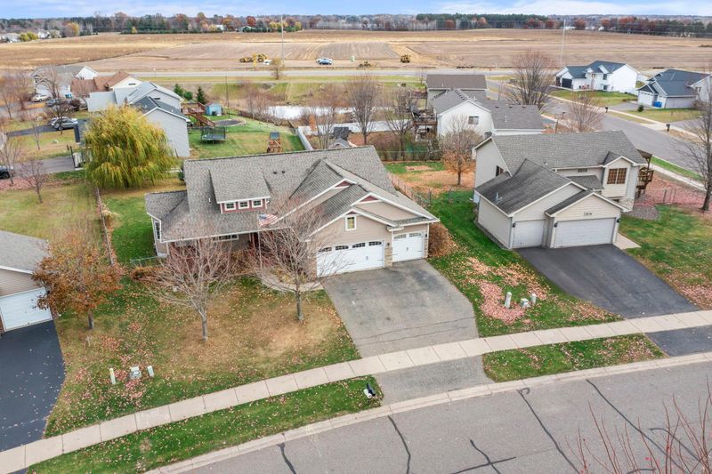 1824 Nixon St S, Cambridge, MN 55008