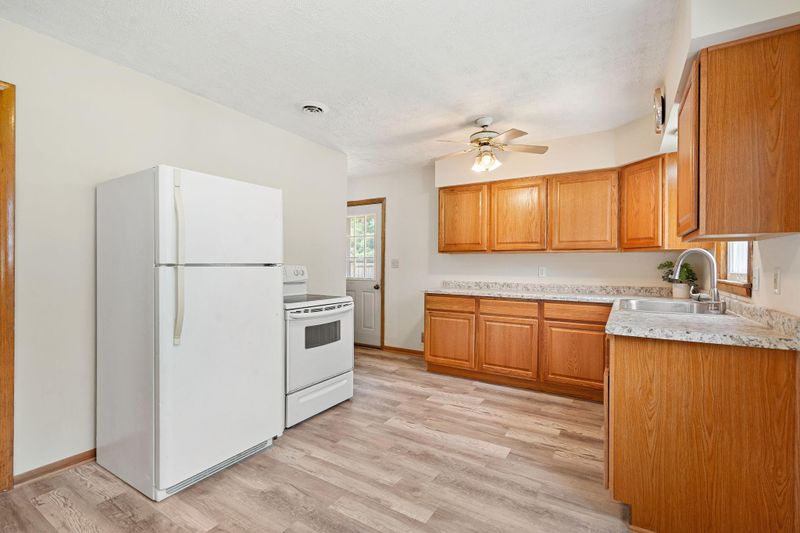 2111 3rd Ave SE, Austin, MN 55912