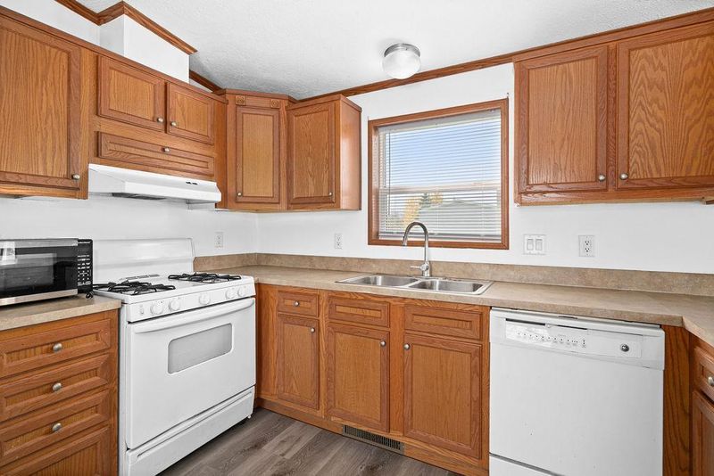 3908 Brian Rd, Duluth, MN 55803