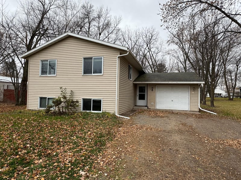 175 Fredrick St, Foreston, MN 56330