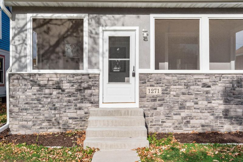 1271 Seminary Ave, Saint Paul, MN 55104