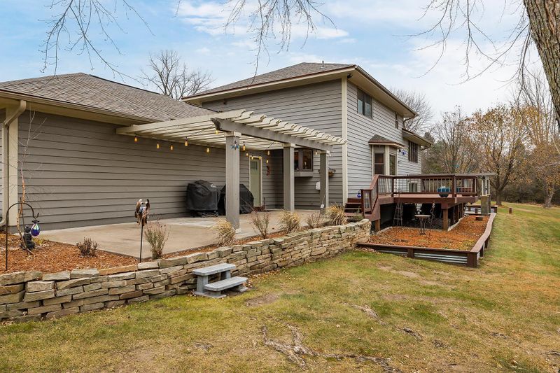 10357 117th St N, Grant, MN 55082