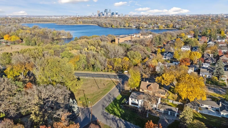2701 Glenhurst Ave, Saint Louis Park, MN 55416