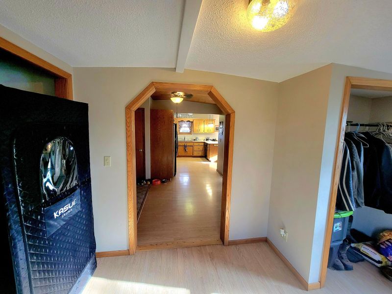 39596 10th Ave, Isle, MN 56342