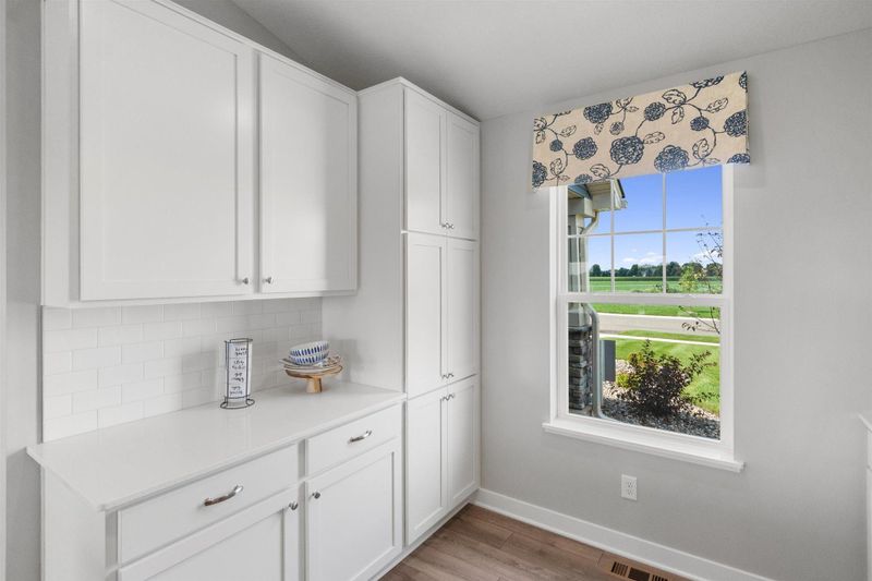 8803 Jorgensen Ave S, Cottage Grove, MN 55016